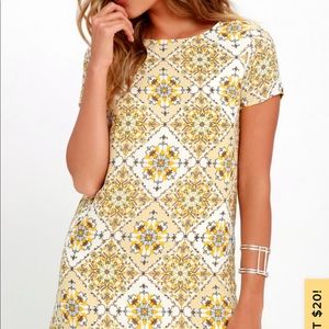 Lulu’s Dandy Lion Yellow Print Shift Dress - NWT